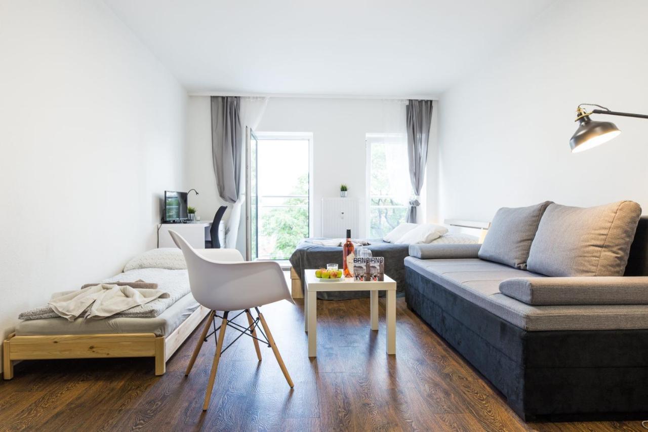 Haas Apartments Downtown With Parking Brno Eksteriør billede